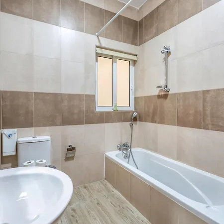 Tower Road Seafront Home, With 3br & Working Space By 360 Estates Apartment Sliema