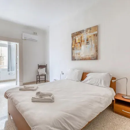 Tower Road Seafront Home, With 3br & Working Space By 360 Estates Apartment *